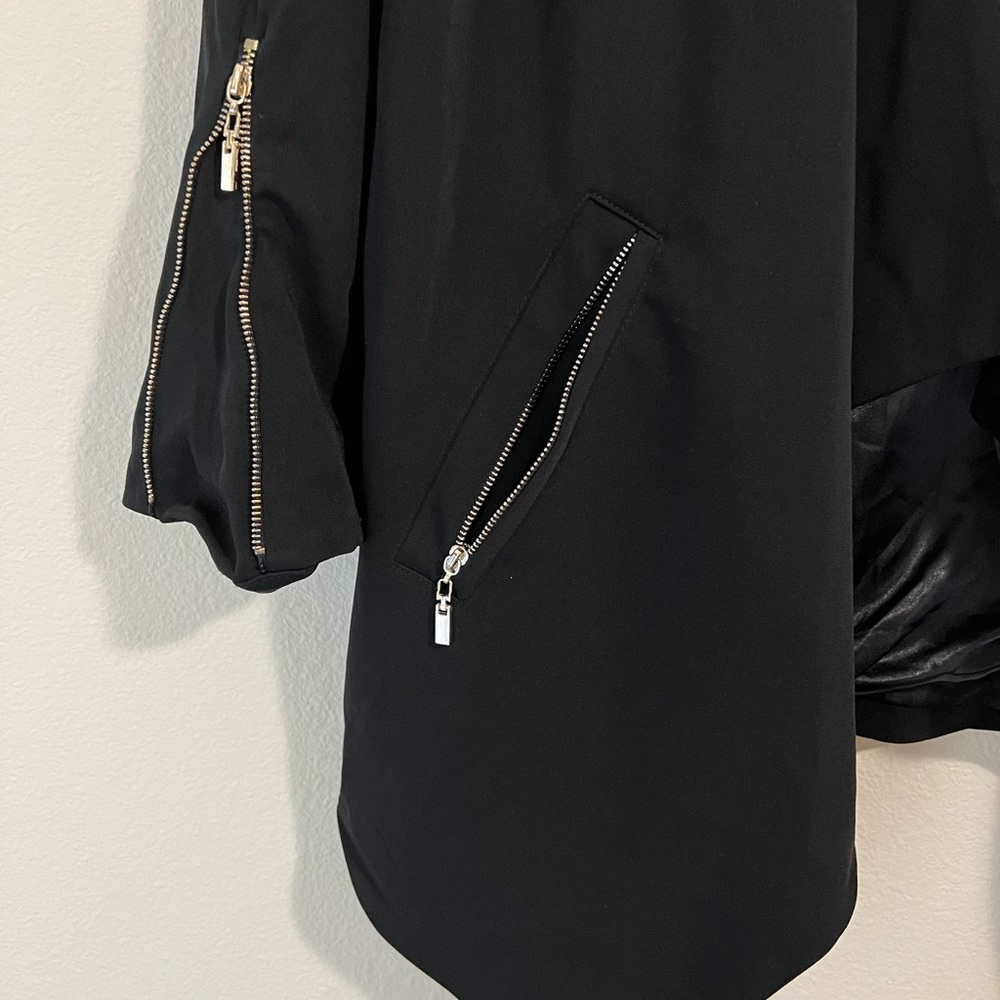 Foreign Exchange Jacket - Picture 3 of 3